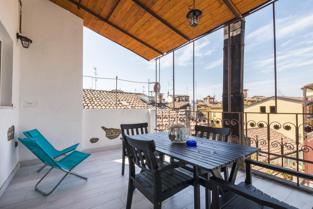 Attico Del Duomo Apartment Модена Екстериор снимка