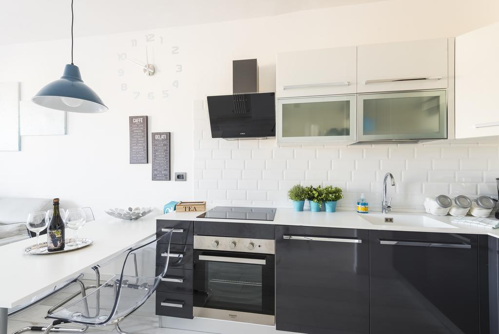 Attico Del Duomo Apartment Модена Екстериор снимка